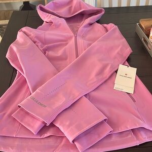 **New-Never Worn** Lululemon Cross Chill Jacket